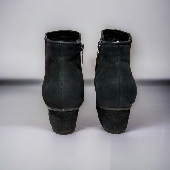 🌻Blondo Black Leather Waterproof Ankle Boots Size 10  | Style # B4935017 - Picture 3 of 11